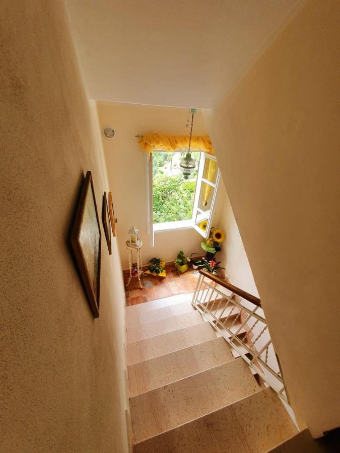 Bed and Breakfast Il Girasole ...At Andorus' House Erli Exterior foto